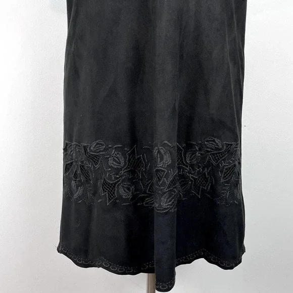 Bar III Black Embroidered Faux Suede Mini Shift Dress Size Large - Picture 5 of 13